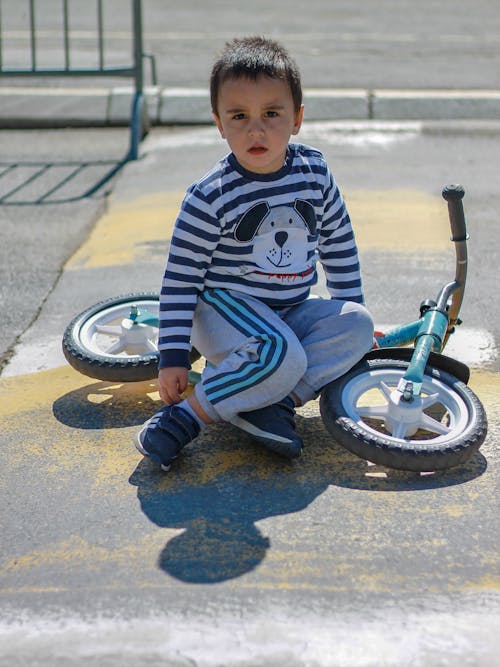 Immagine gratuita di adorabile, bambino, bicicletta