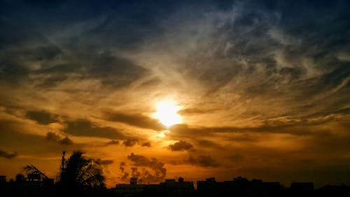 Gratis lagerfoto af himmel, morgengry, silhouet Lagerfoto