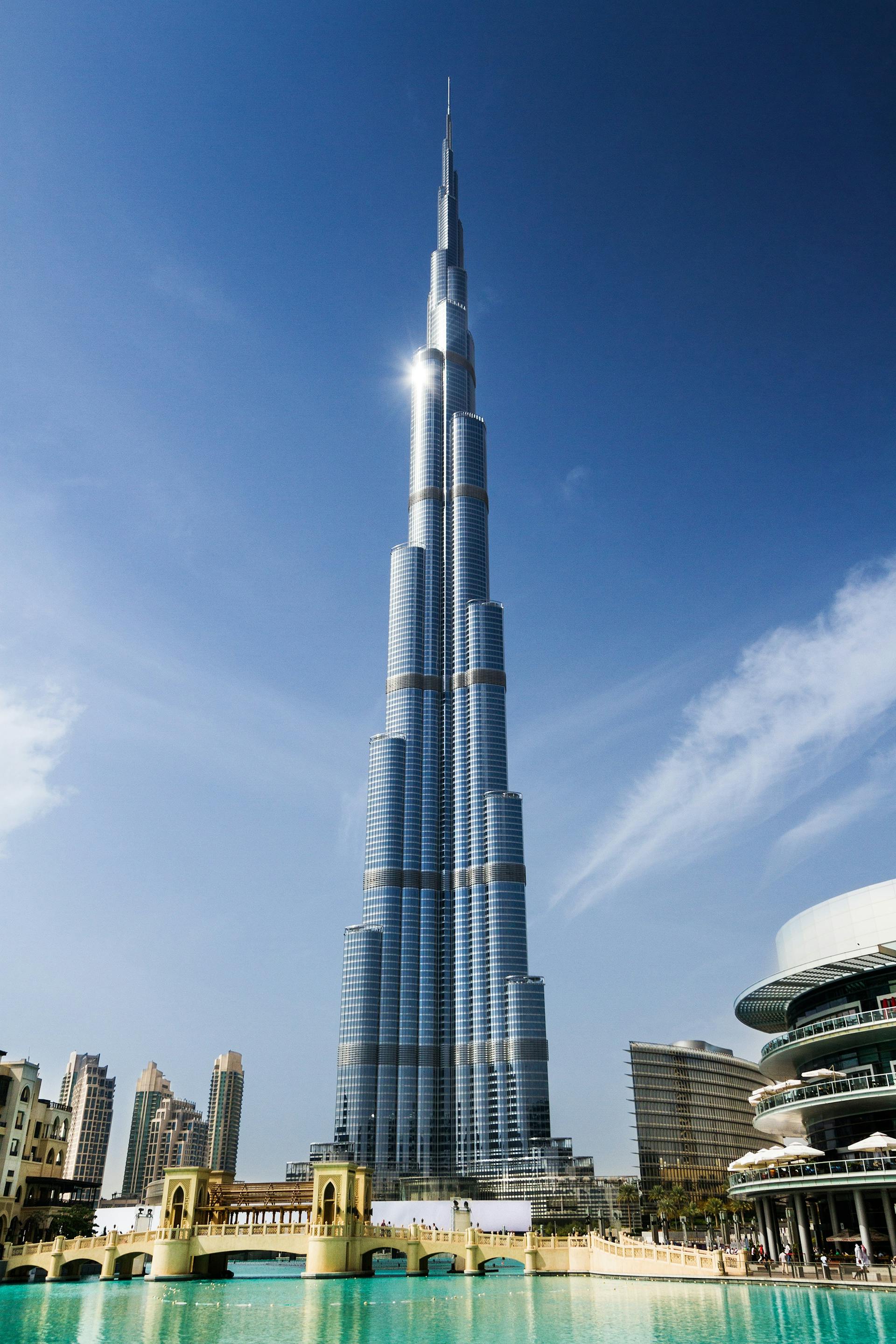 Burj Khalifa Dubai skyline