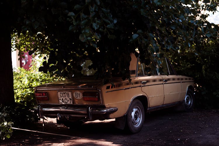 Vaz Lada Car