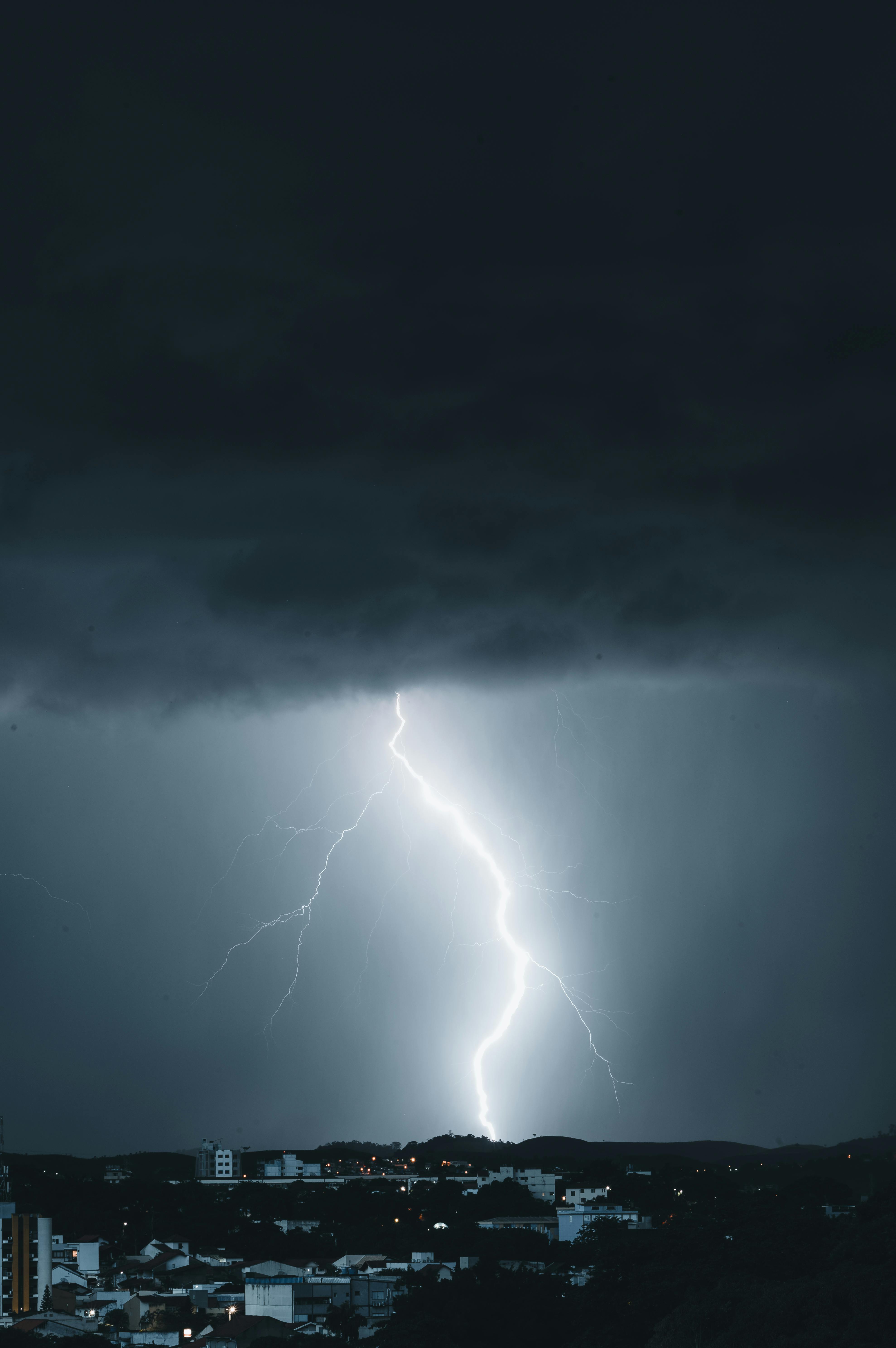 50+ Free Lightning Wallpaper Images | Royalty Free Pictures | Pikwizard