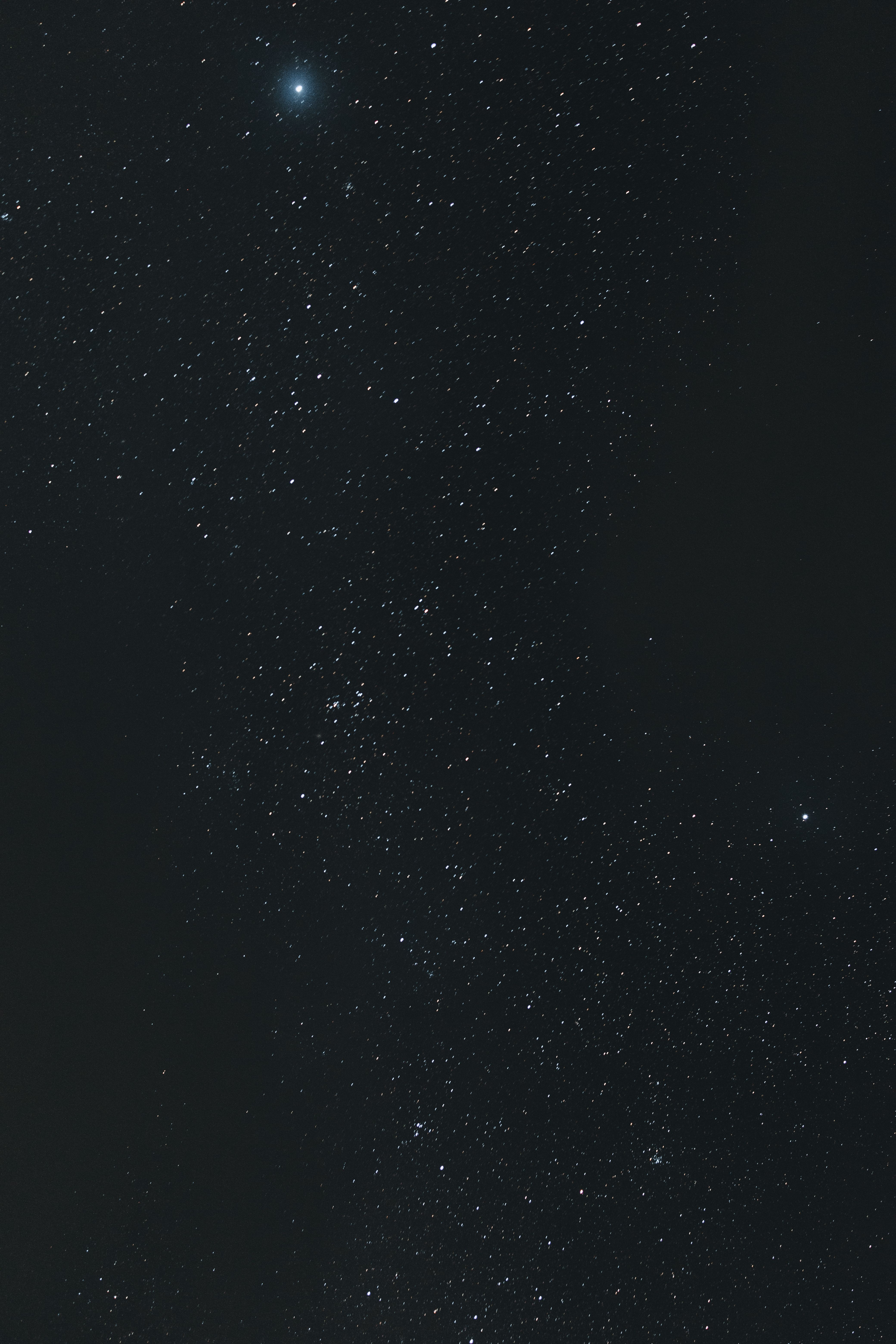 Captivating view of a clear night sky filled with sparkling stars, ideal for astronomy enthusiasts.