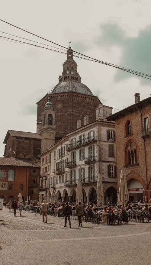 Foto d'estoc gratuïta de ciutat, ciutats, exterior d'un edifici