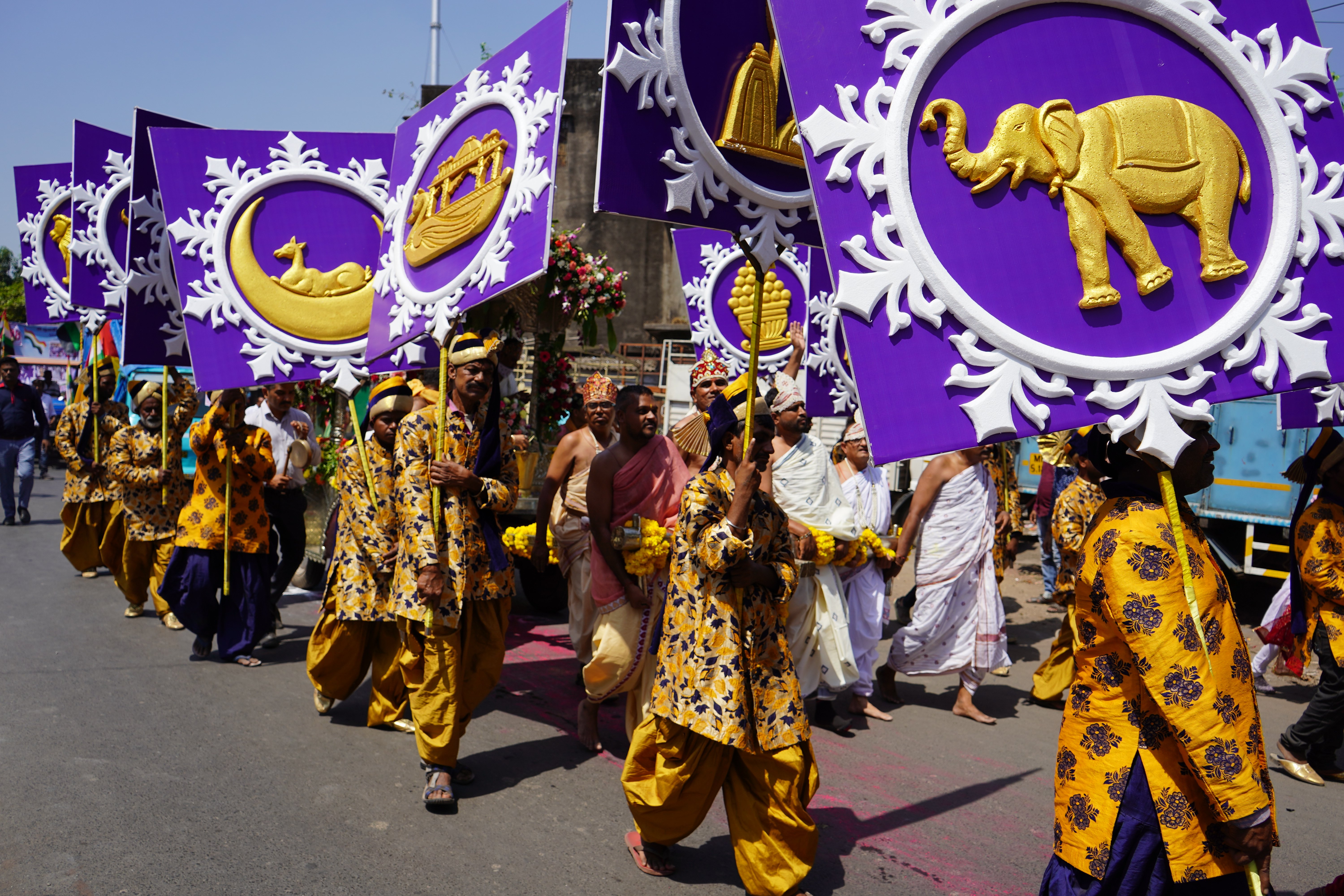 Zee BanglaSonar, a Bengali general entertainment channel, launched — Photo by Chirag Gudhka on Pexels
