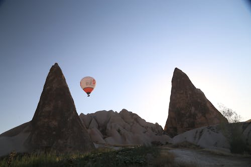 Foto profissional grátis de balão, cenário, céu azul