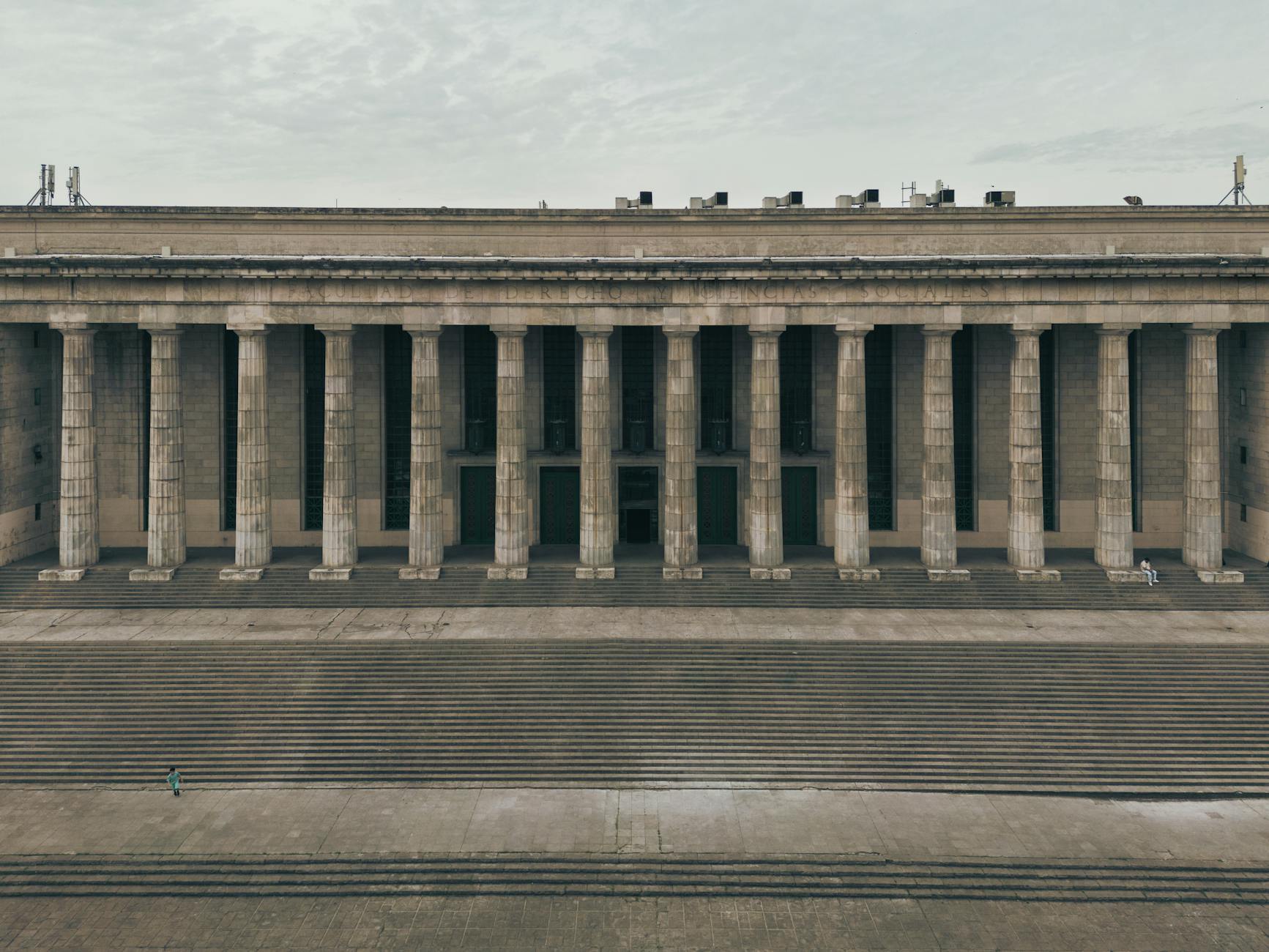 top universities in India 2025 https://www.pexels.com/photo/the-aerial-view-of-a-large-building-with-columns-16228297/