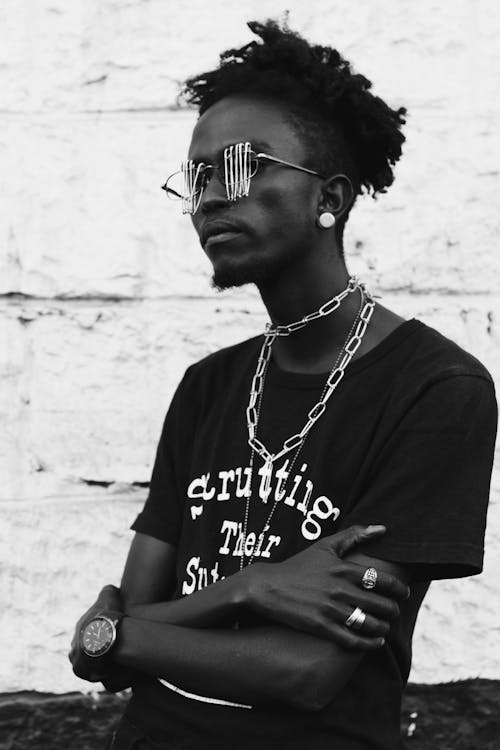 Man Wearing Black Crew-neck T-shirt