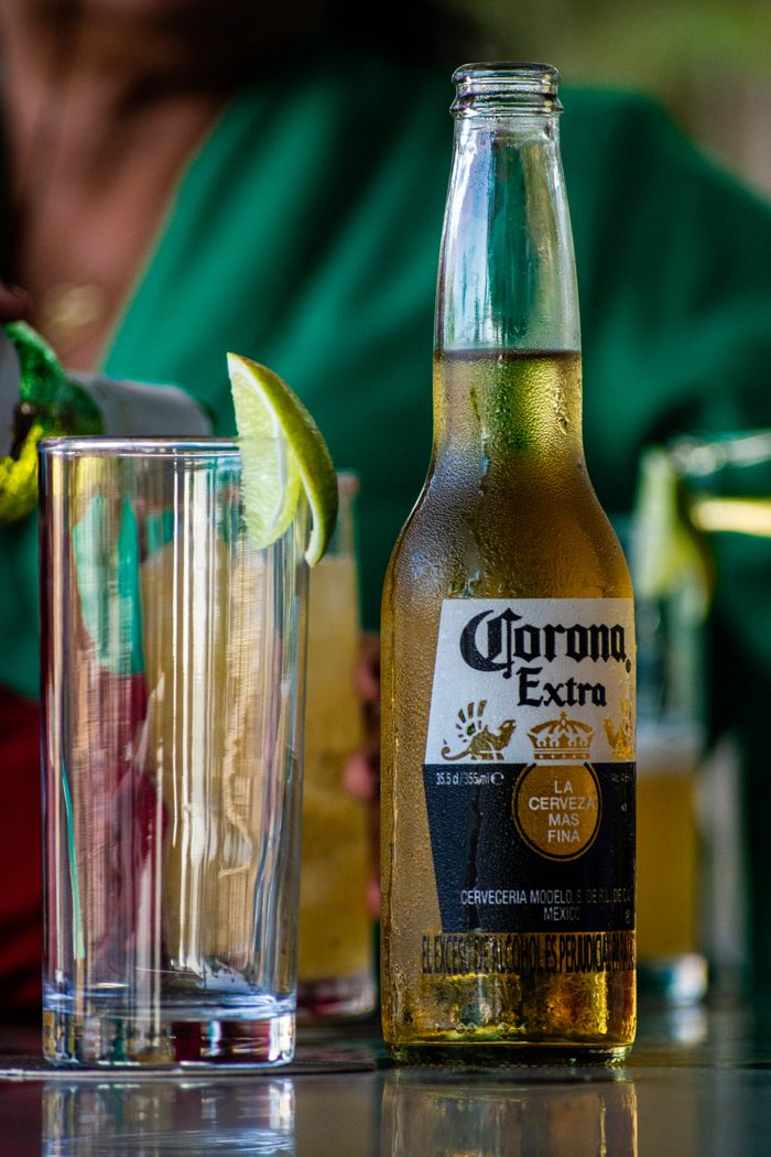 Corona Extra gelada com limão