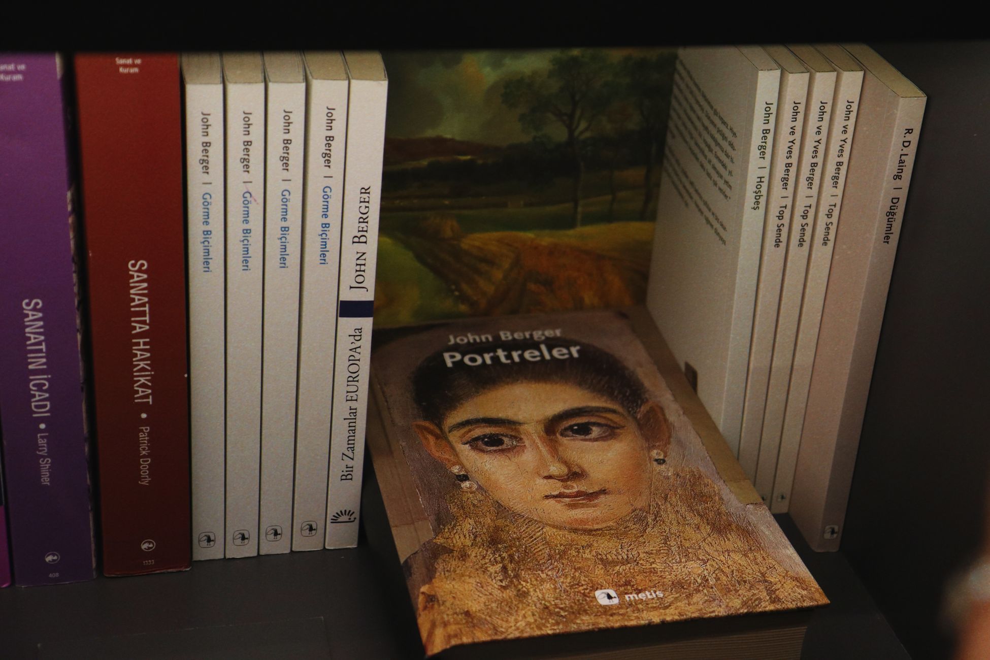 Boeken belichten jeugdtrauma vanuit verschillende invalshoeken