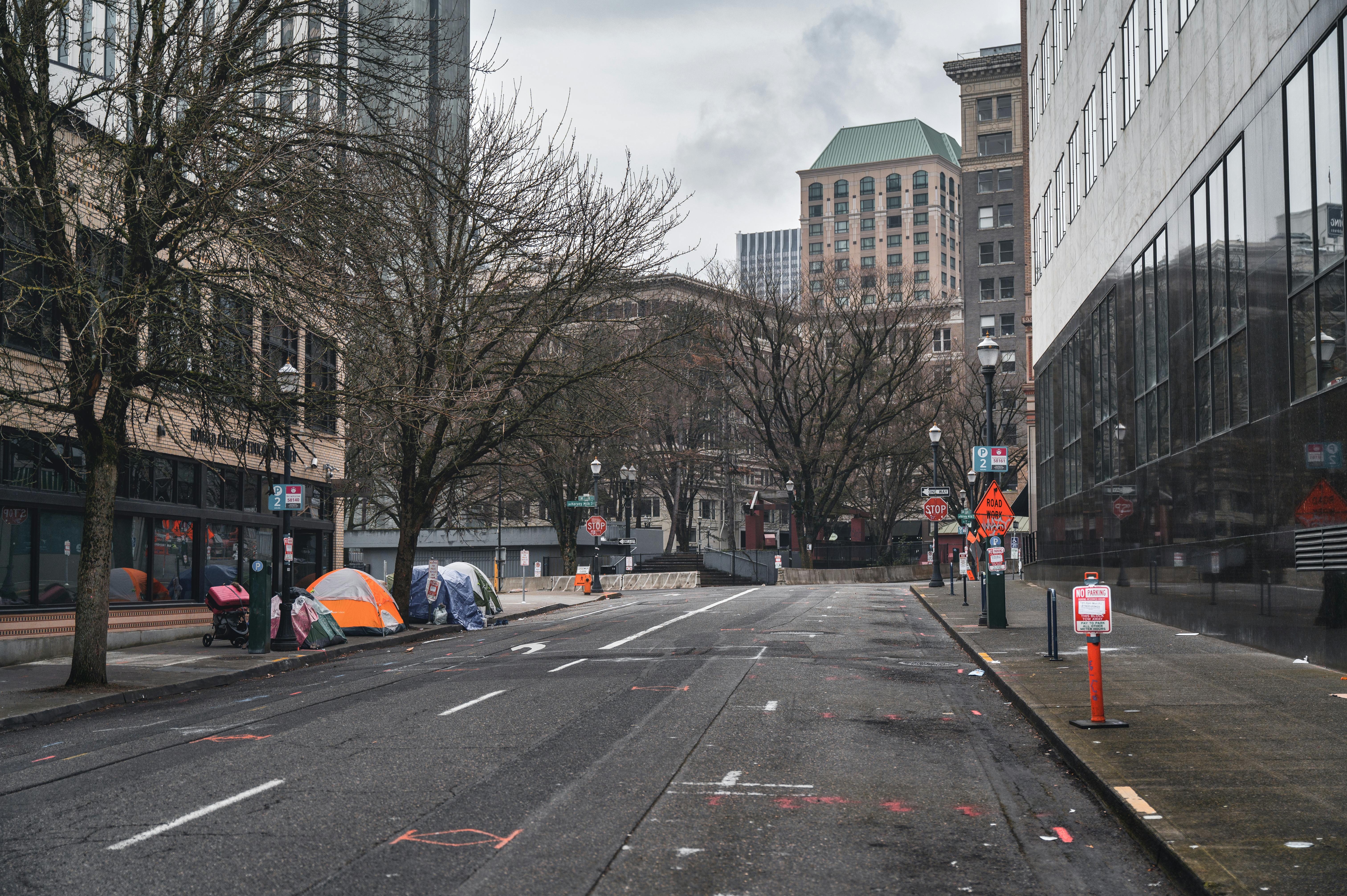 Portland leaders propose tax cut for small businesses by raising exemption threshold — Photo by Brett Sayles on Pexels