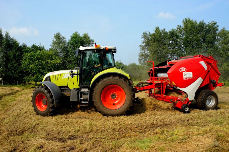 Eicher 380