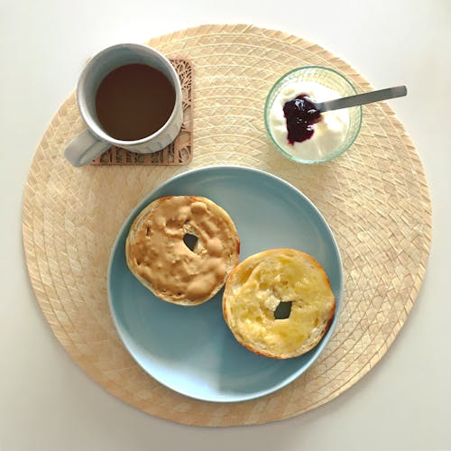 Kostenloses Stock Foto zu aufsicht, bagel, essen