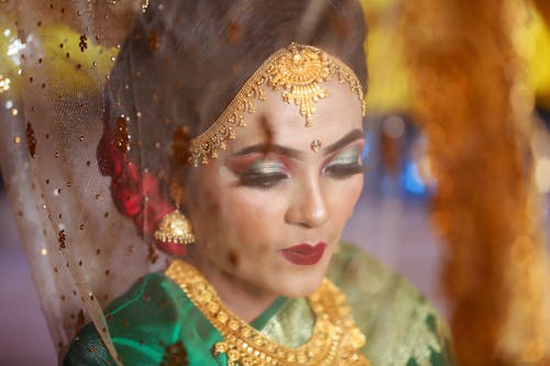 インド人女性, ゴールデン, ファッション写真の無料の写真素材