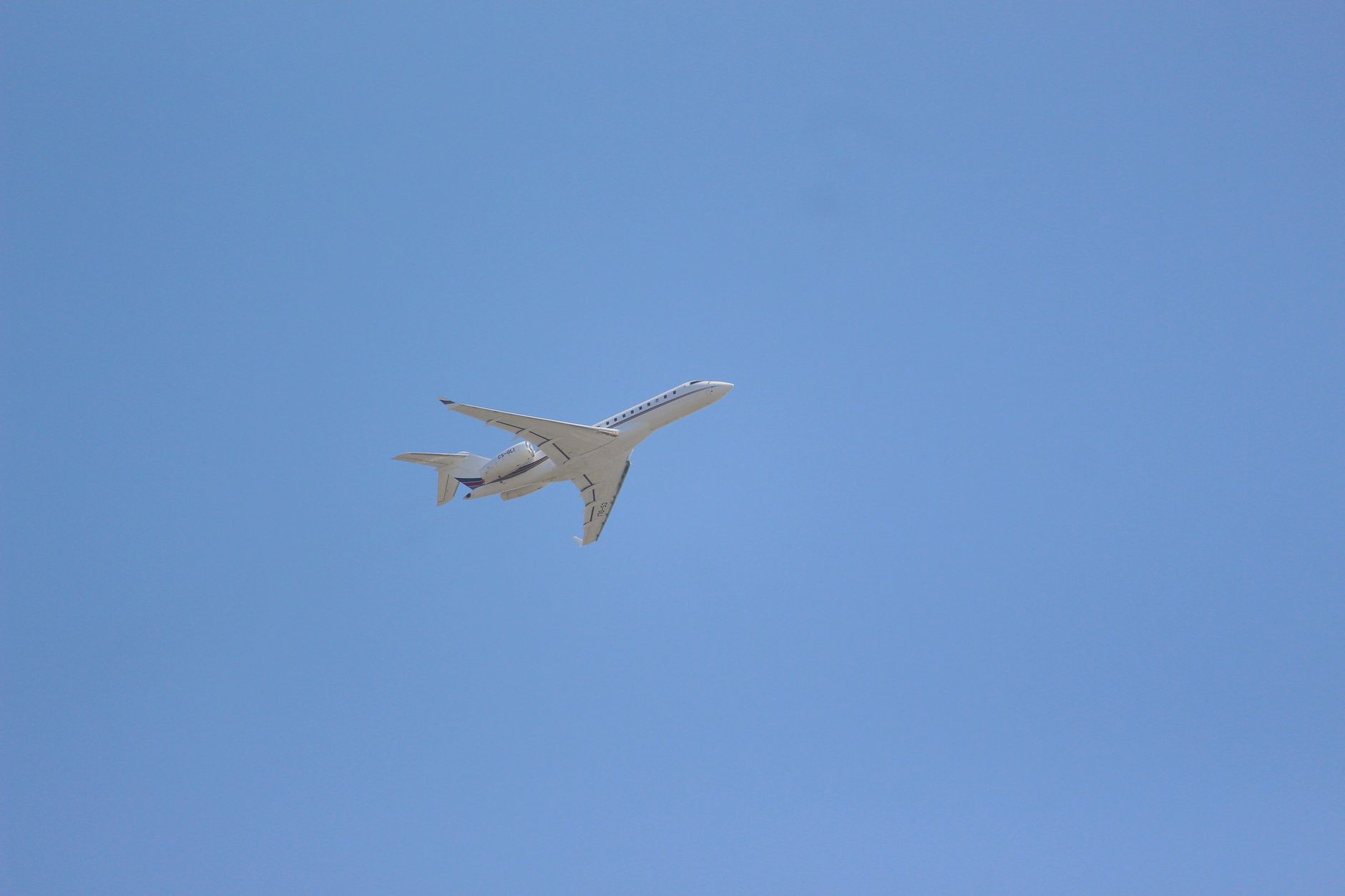 Private Jets Emerge As Alternative Way Out Of The Gulf As Iran Conflict Intensifies