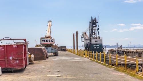 Heavy Machinery in the Port 