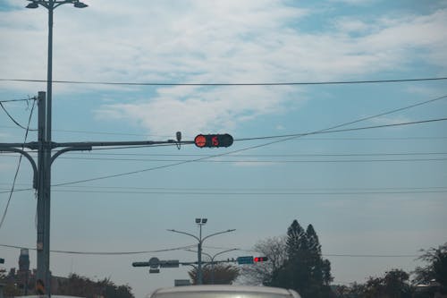 Fotobanka s bezplatnými fotkami na tému biely oblak, cesta, cesty