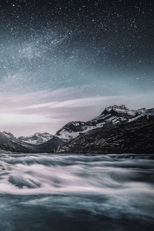 Free Mountain Under Starry Sky Stock Photo