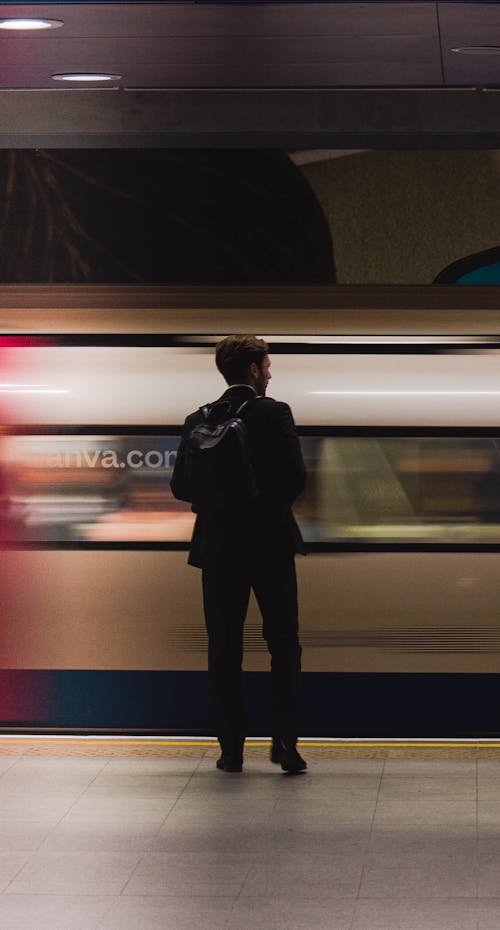 Photos gratuites de entraîner, londres, métro londonien