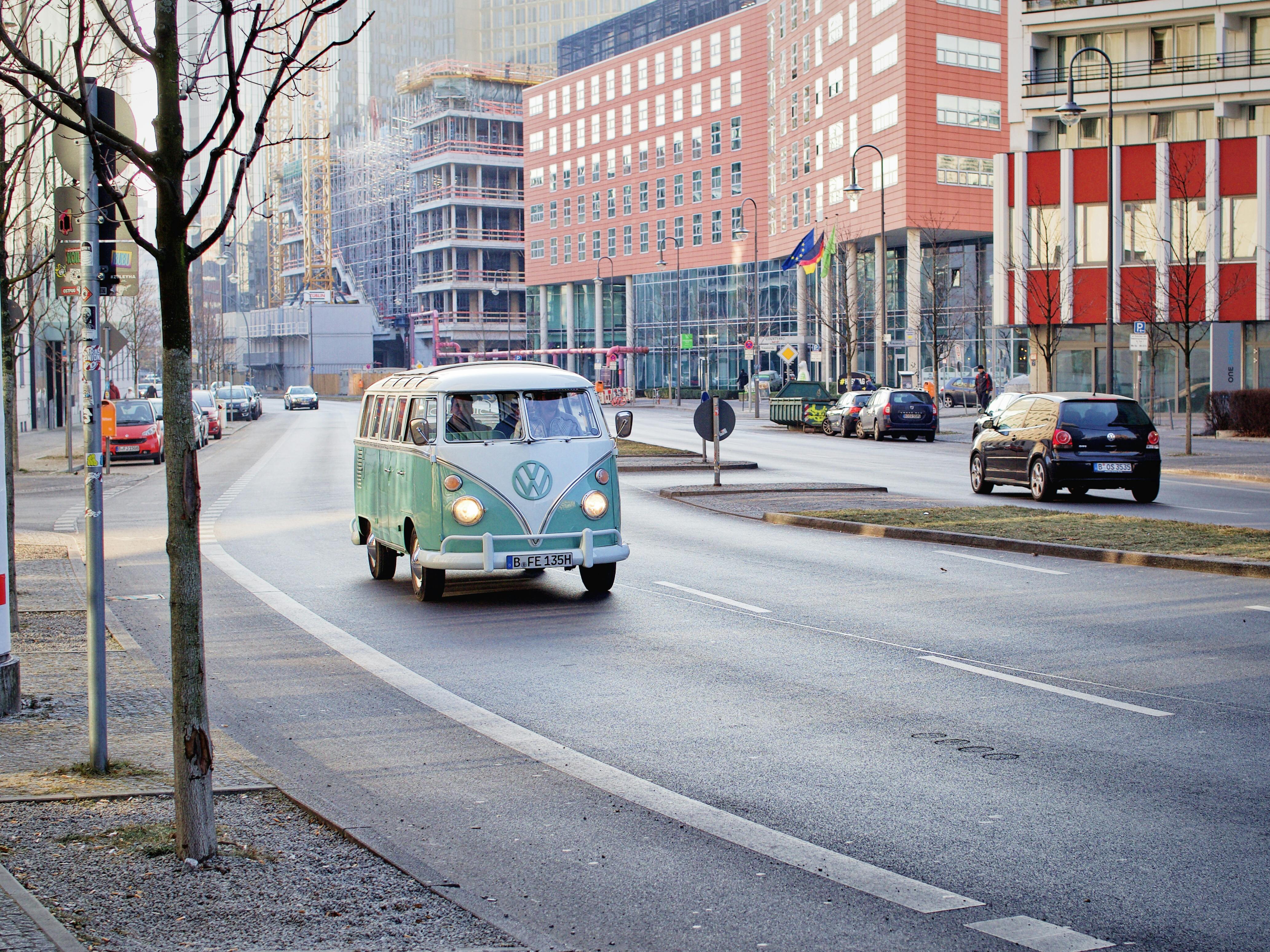 The operational impact of van downtime on small businesses — Photo by Michał Lis on Pexels