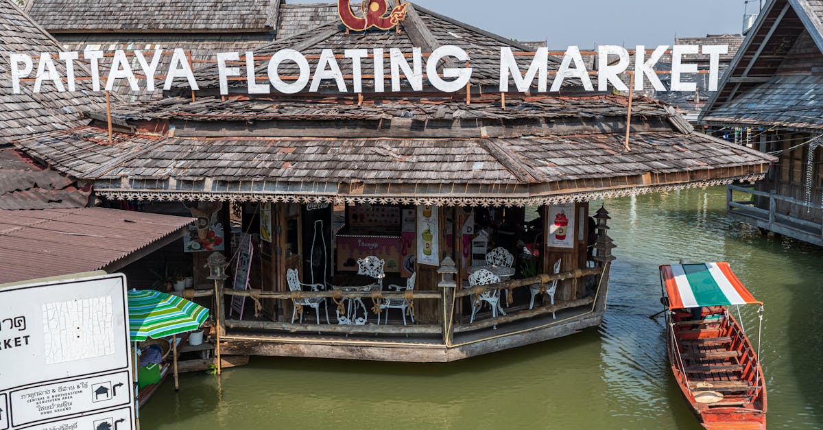 Pattaya Floating Market In Thailand Free Stock Photo pattaya-floating-market-in-thailand-free-stock-photo