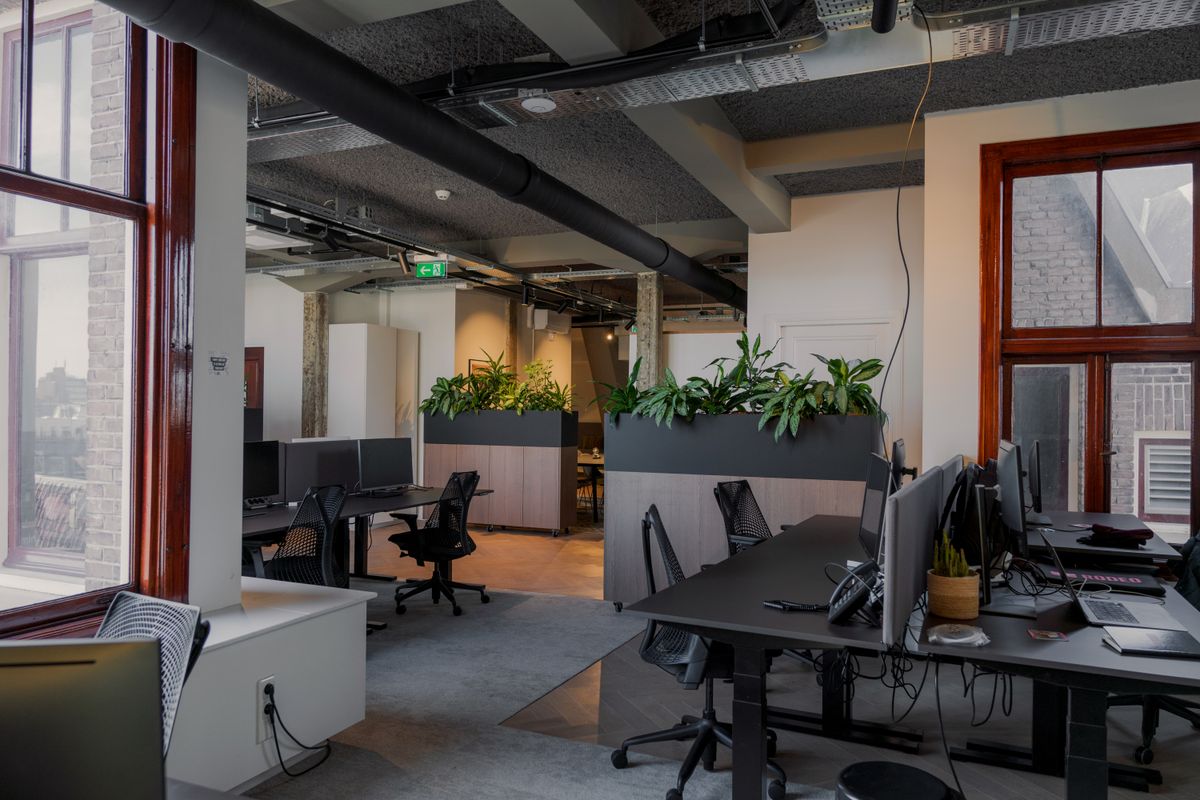Coosto vs Senly: Nederlandse social tool of moderne agency-platform?