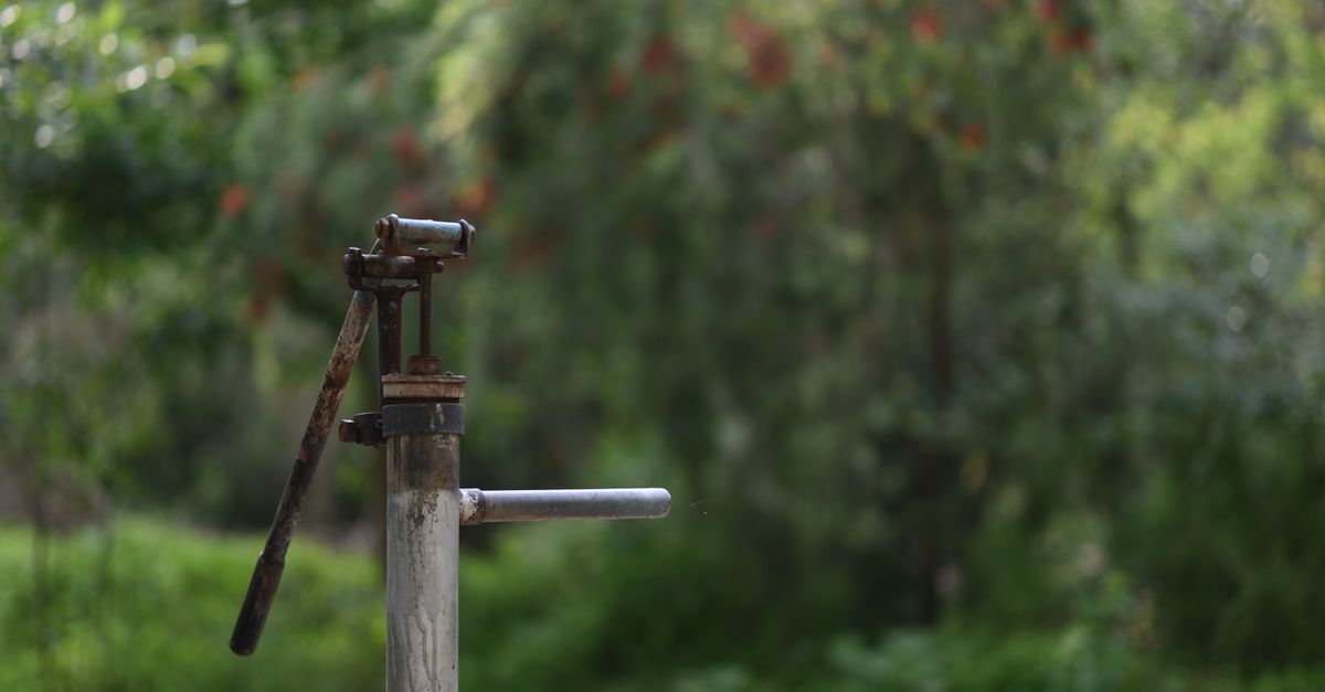 Can a Bad Well Pump Cause Dirty or Cloudy Water?