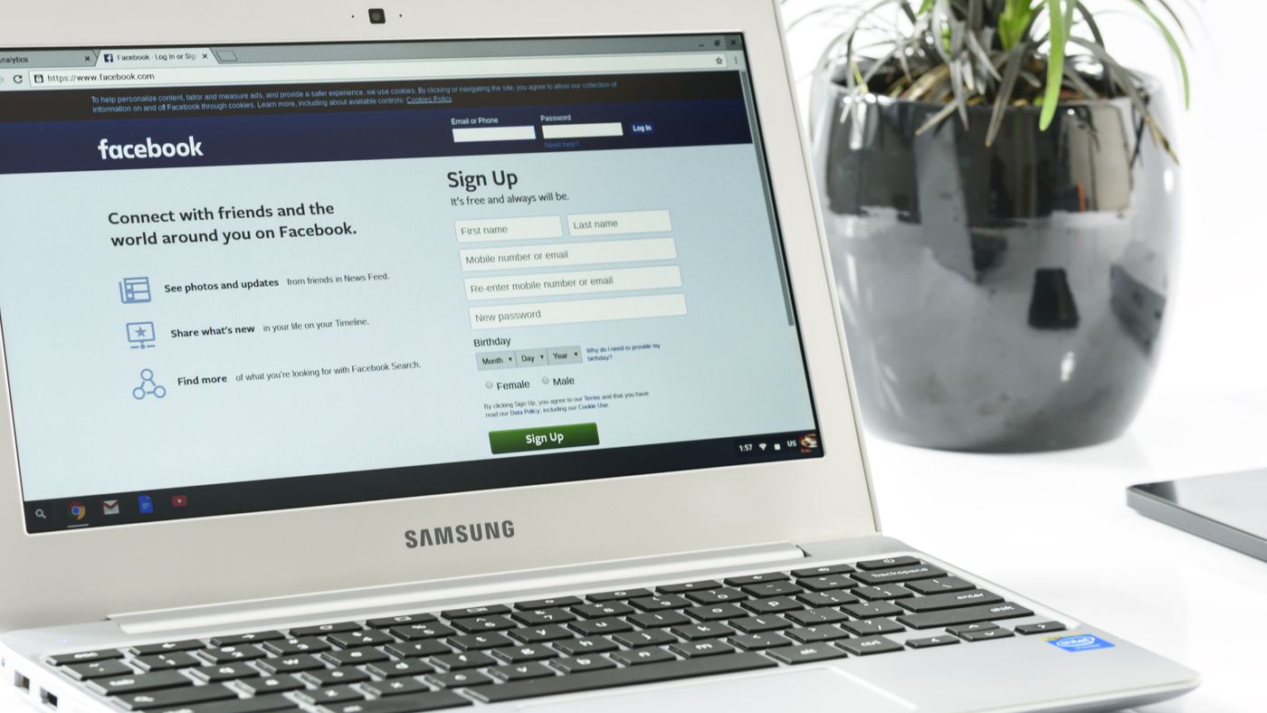 Starting Your Home Business: First-Week Decisions That Actually Matter