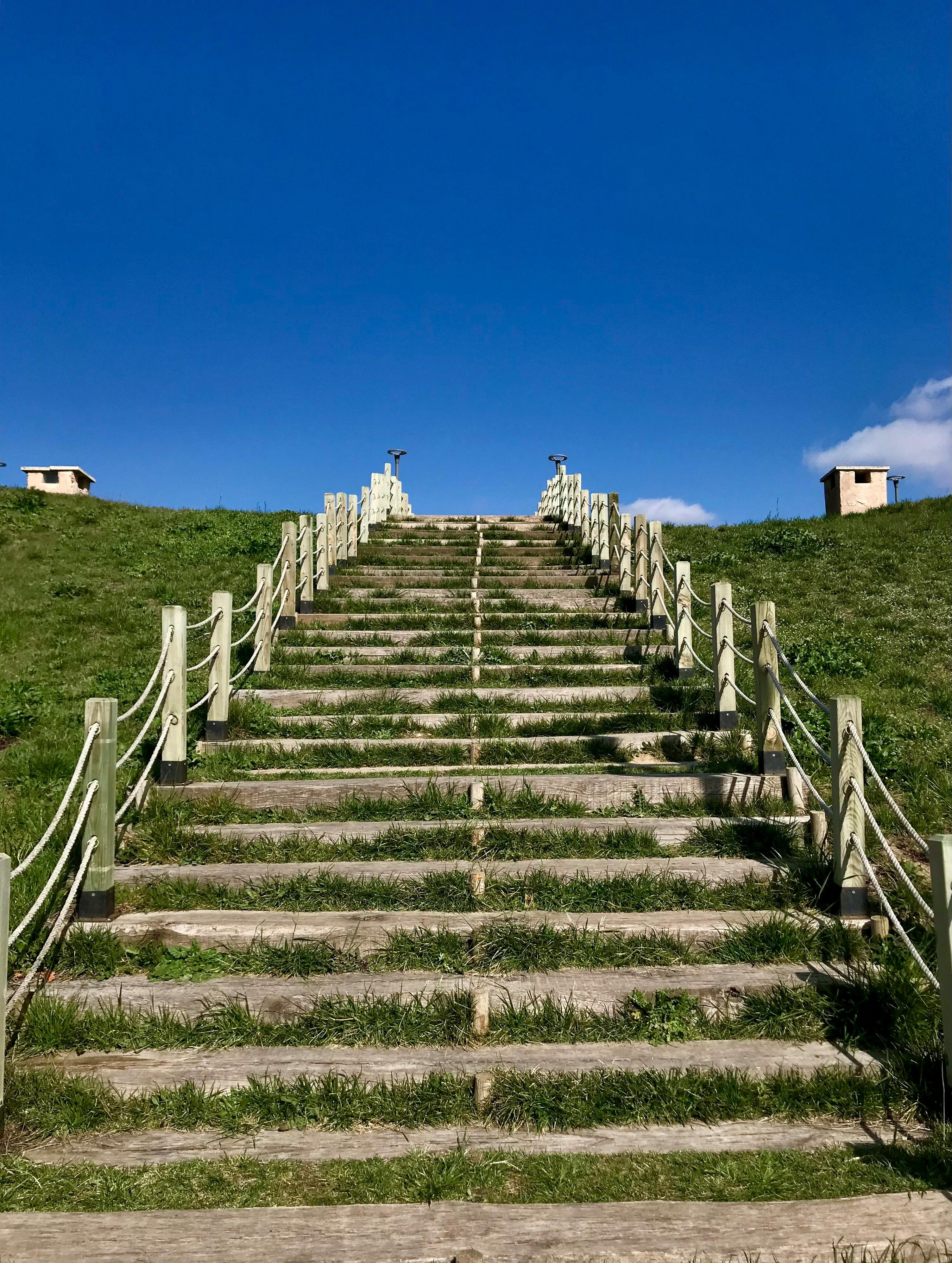 Very steep stairs hi-res stock photography and images - Alamy