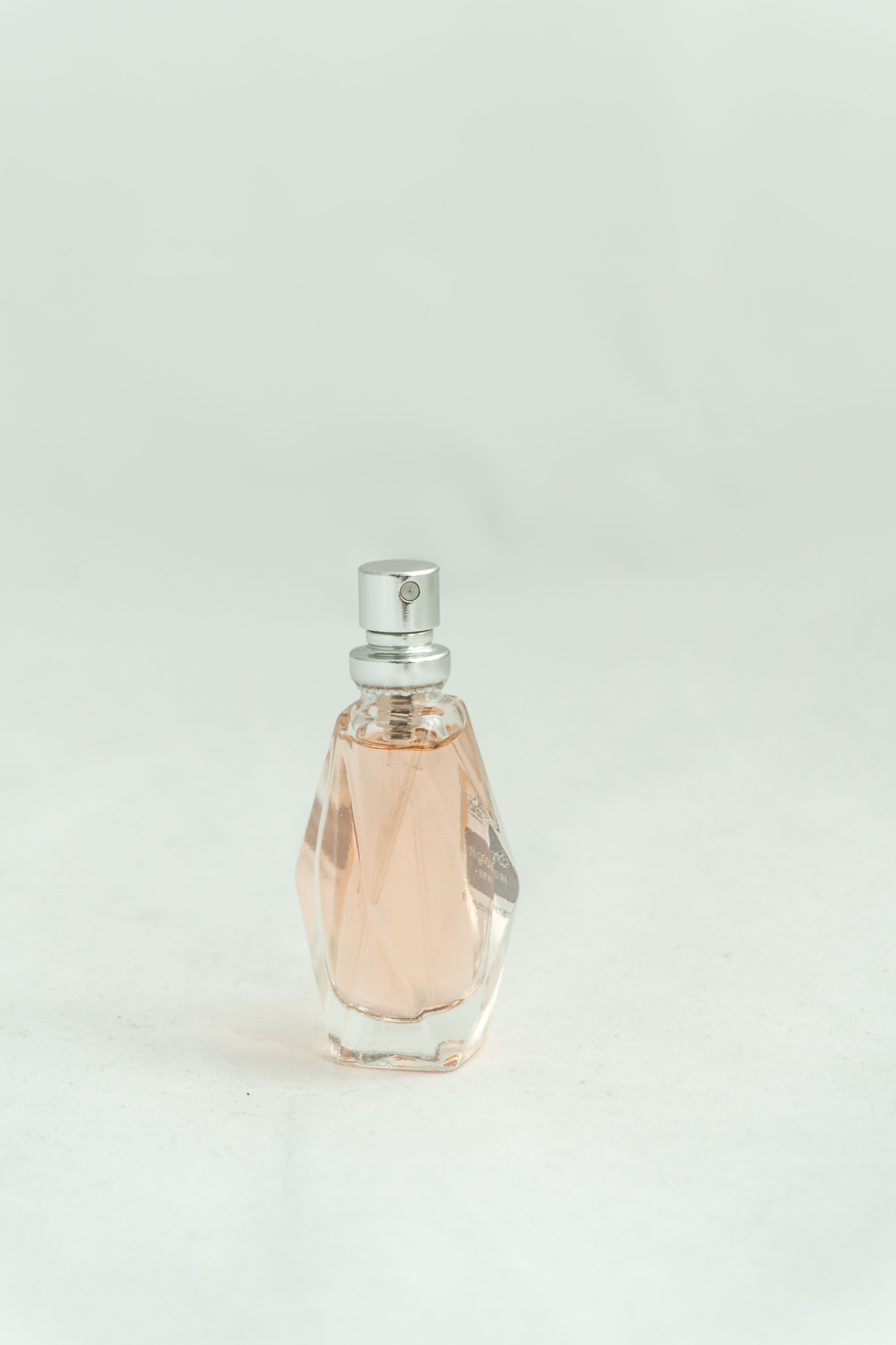 عطر نسائي روز 50ml