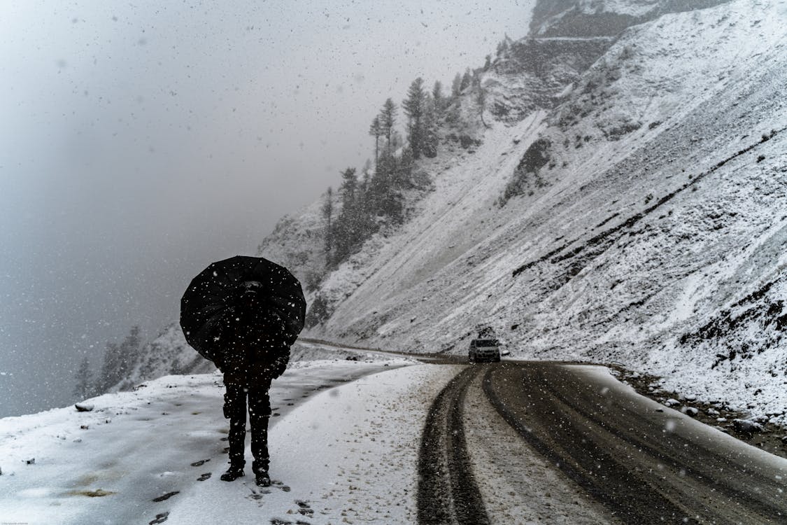 Darmowe zdjęcie z galerii z droga, duże opady śniegu, góry