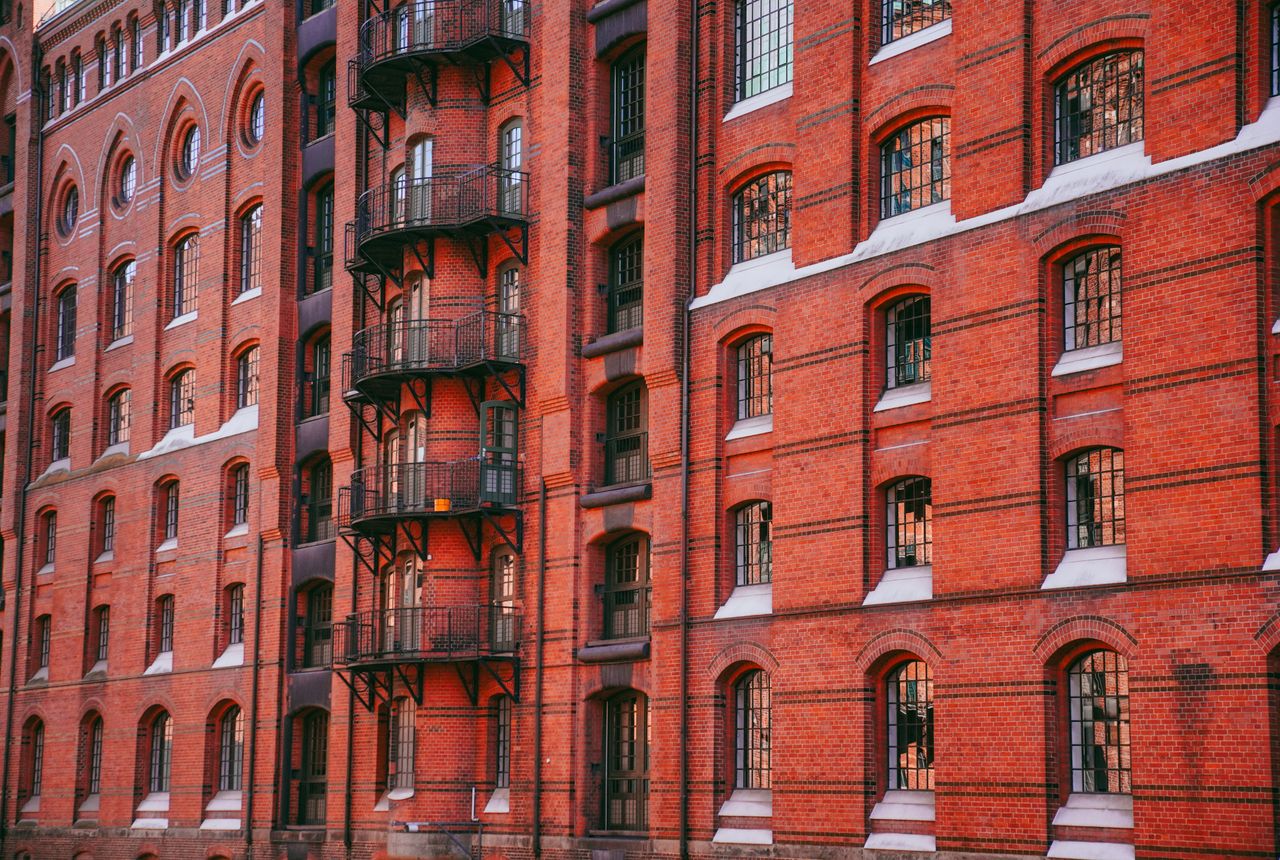 Flat & apartment removals Camden — removals work in progress