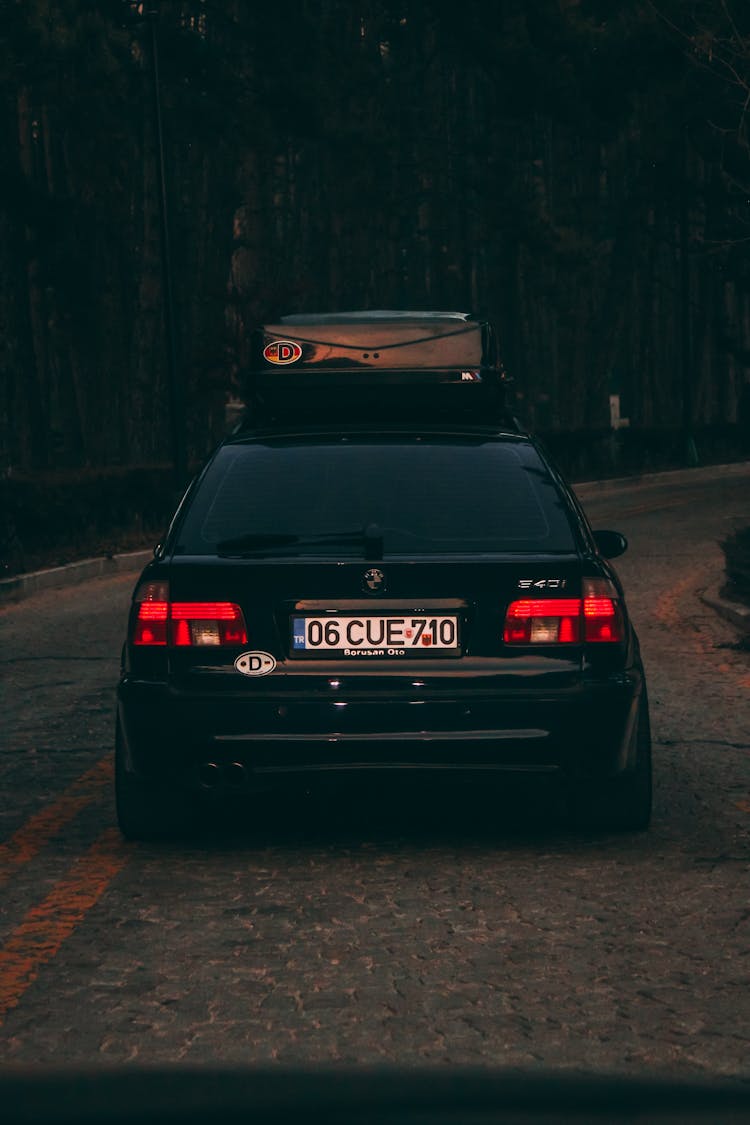 Black BMW 5 Series