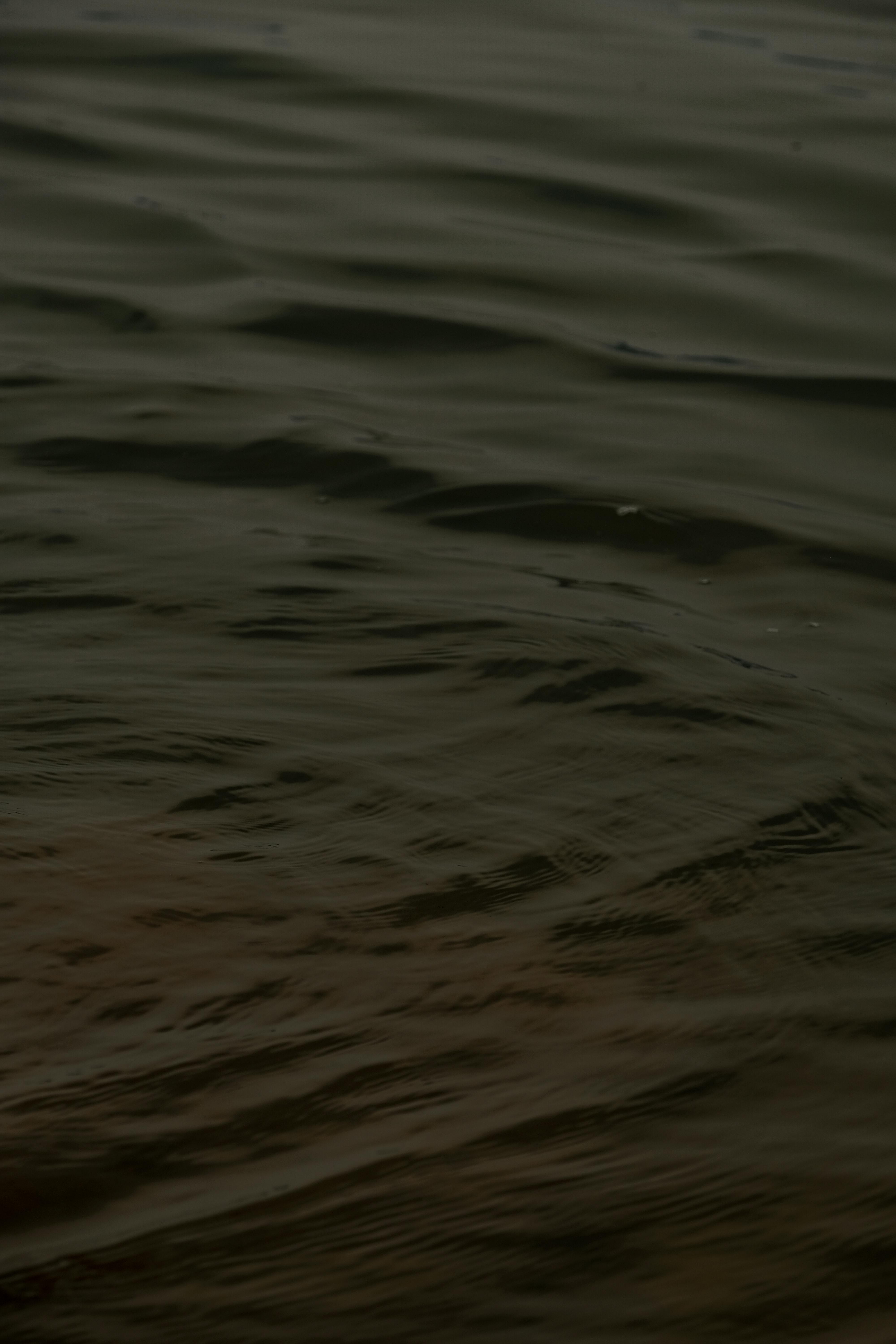 Gratis Fotos de stock gratuitas de agua, agua abstracta, agua oscura Foto de stock