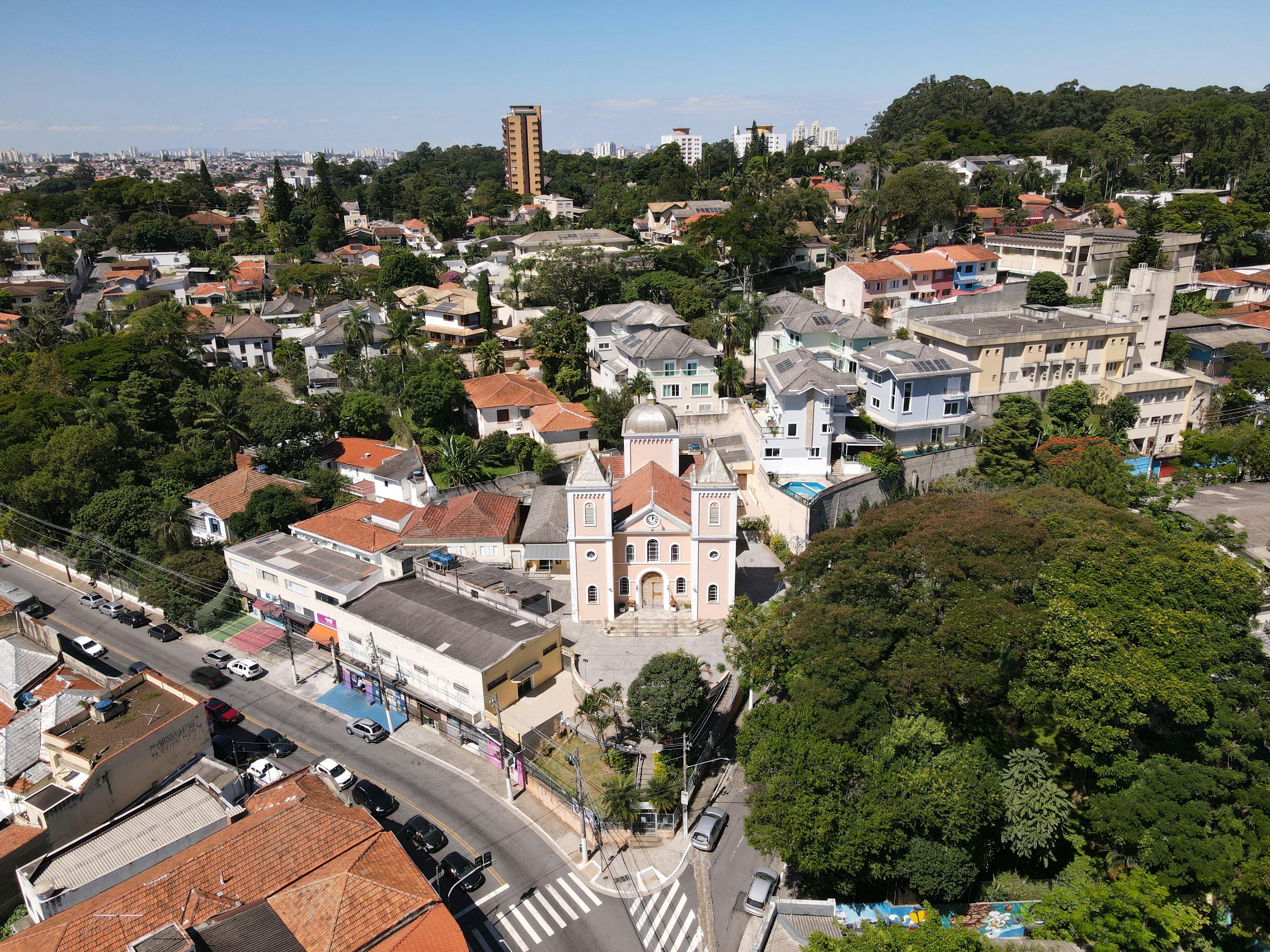 Premium Photo  Ribeirao preto sao paulobrazil circa june 2022 aerial view  of ribeirao preto sao paulo you can see buildings and santa cruz botafogo  stadium