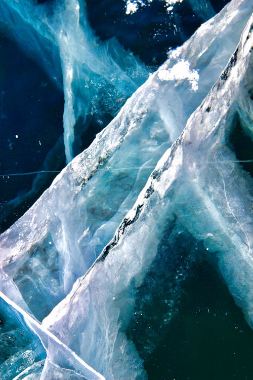 Icebergs in the arctic ocean