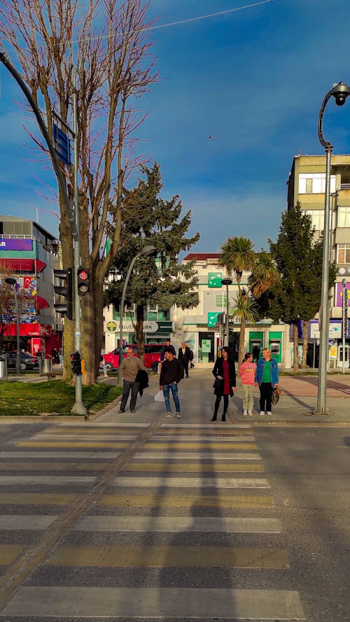 Foto d'estoc gratuïta de cadde, insanlar, ışıklar