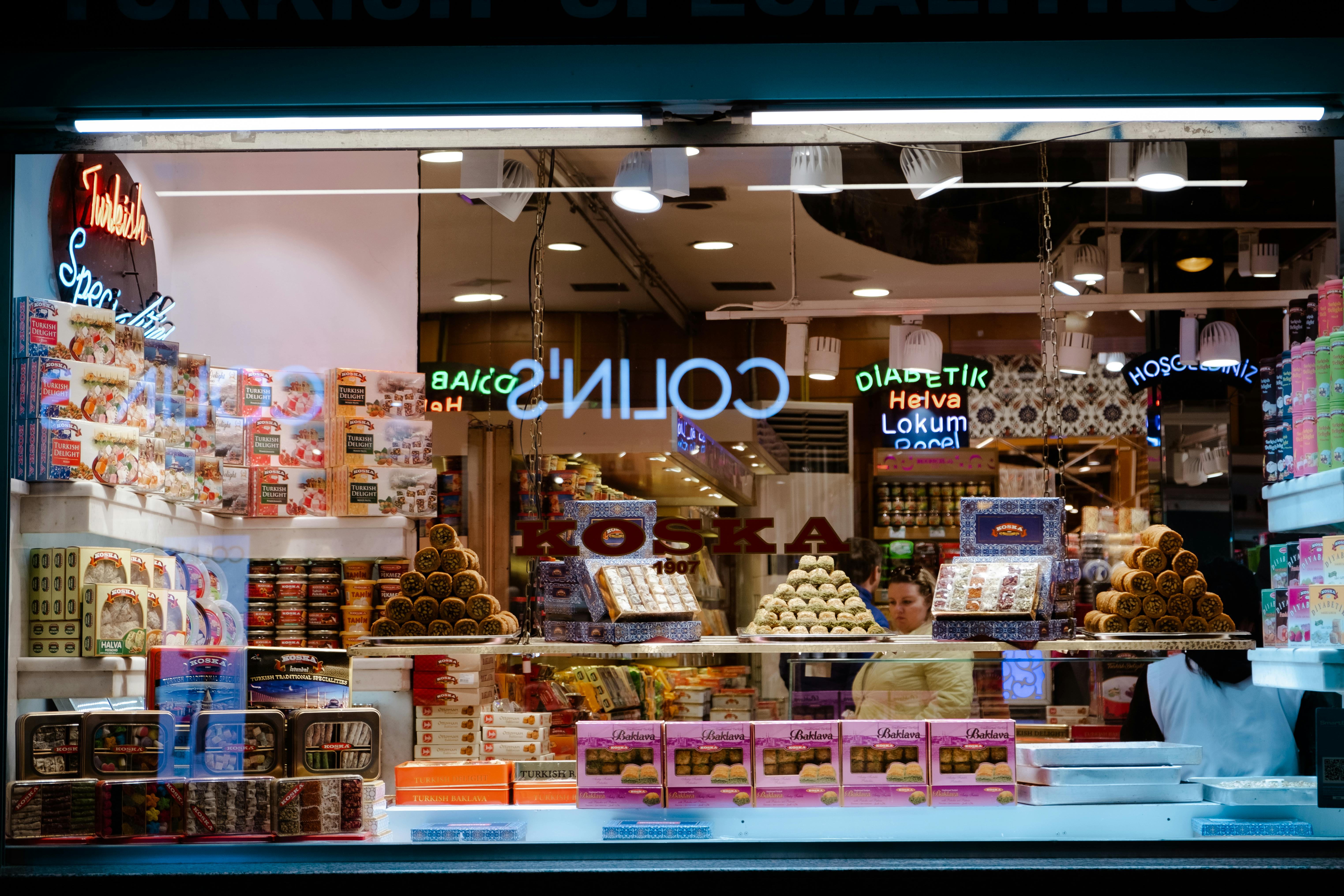 Culinary Delights and Nightlife