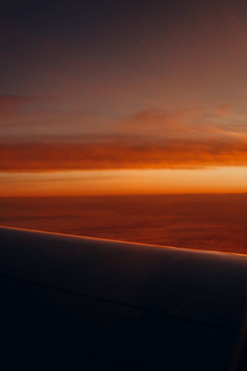 Fotos de stock gratuitas de ala de avión, avión, belleza