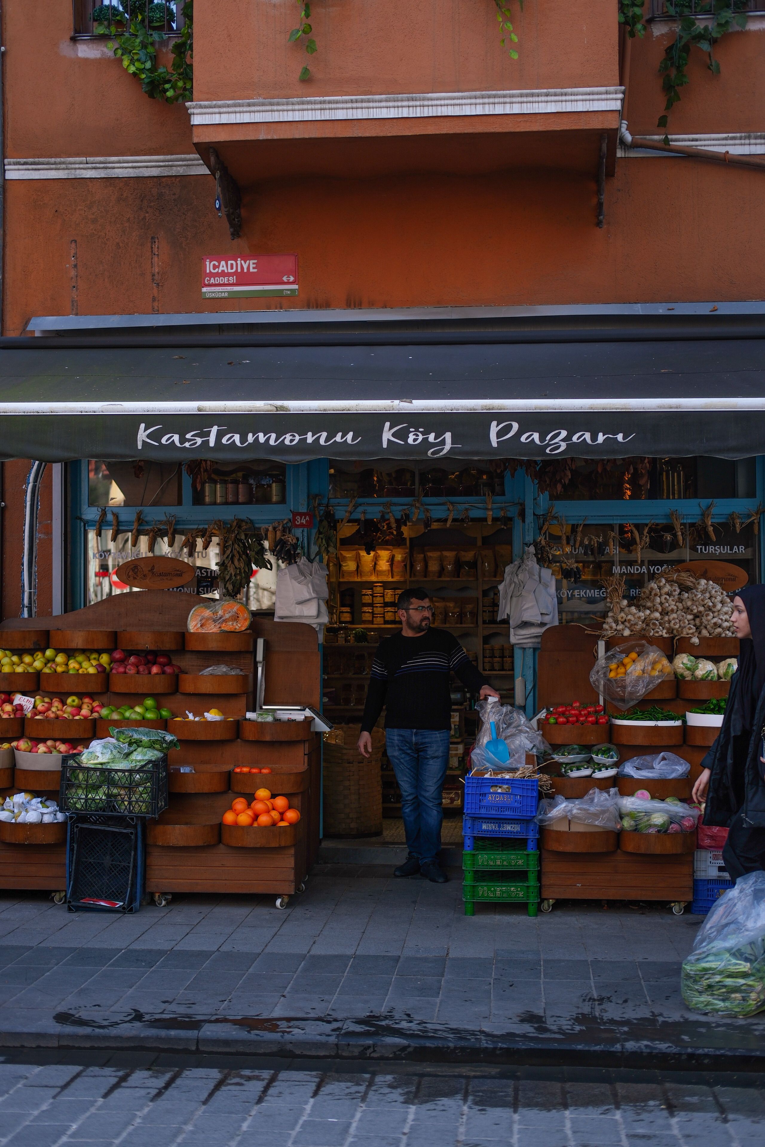 Exterior of a Greengrocers in City · Free Stock Photo