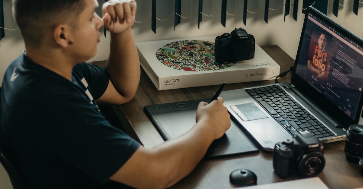 How to Build an Art Portfolio That Stands Out