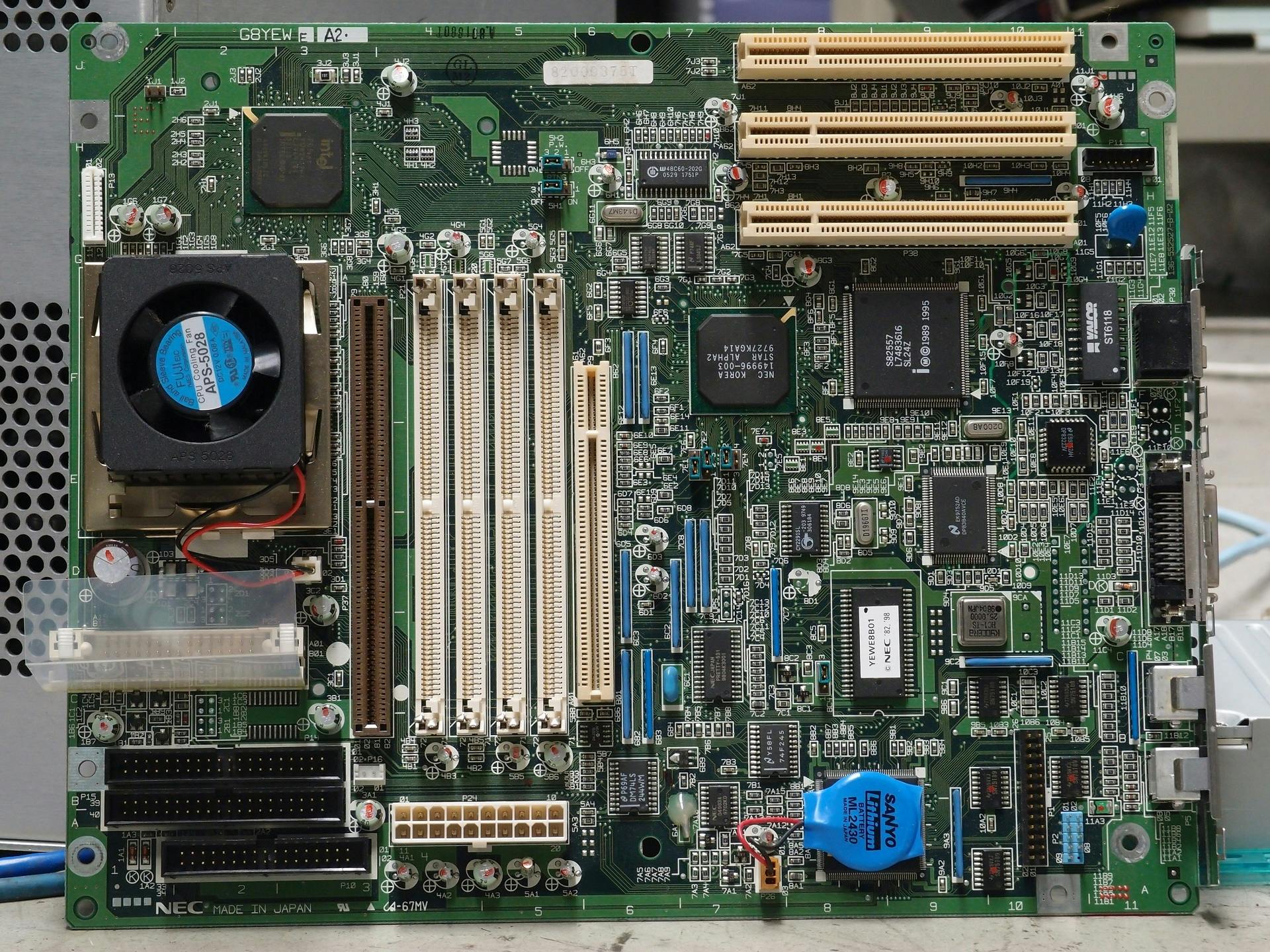 1000+ Motherboard Pictures | Download Free Images on Unsplash