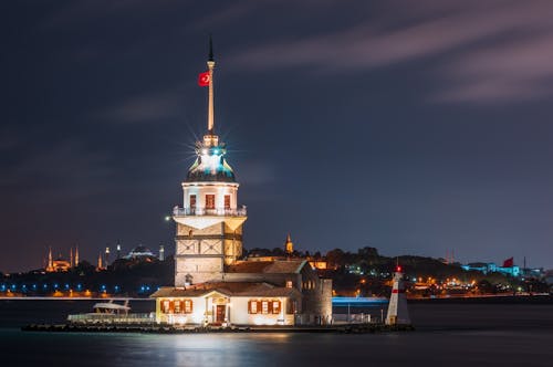 Gratis lagerfoto af aften, arkitektur, belyst