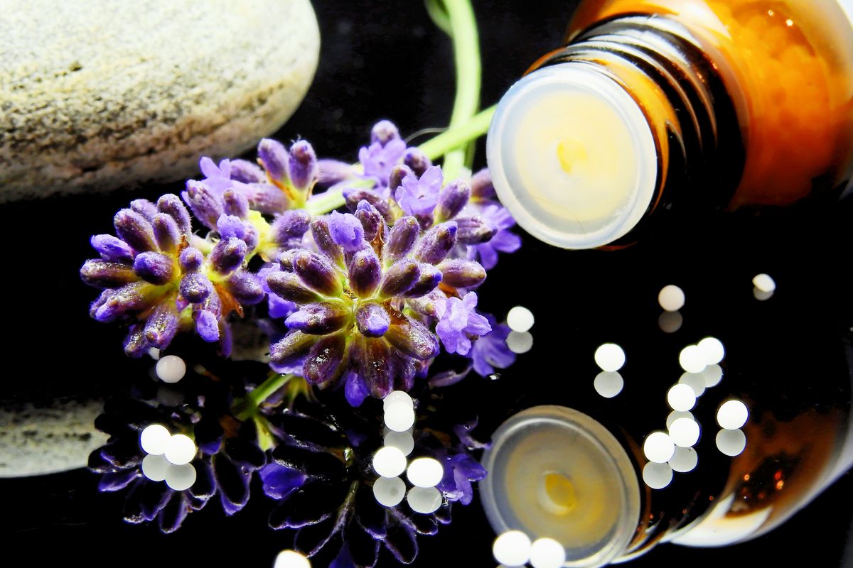 Homéopathie et stress : quels granules choisir ? - Comment choisir et utiliser les granules avec prudence ?