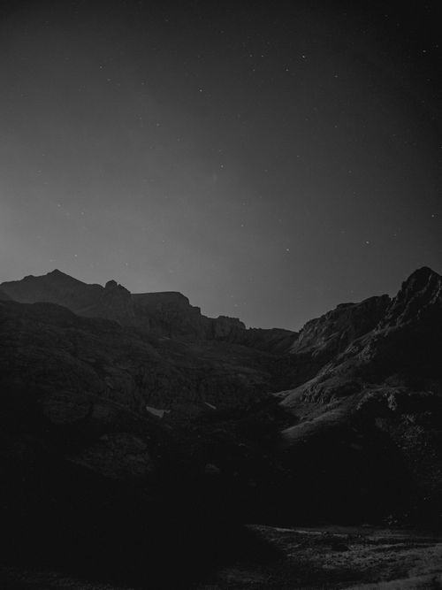 Free Captivating night sky with stars above the Mersin mountains in Türkiye. Stock Photo