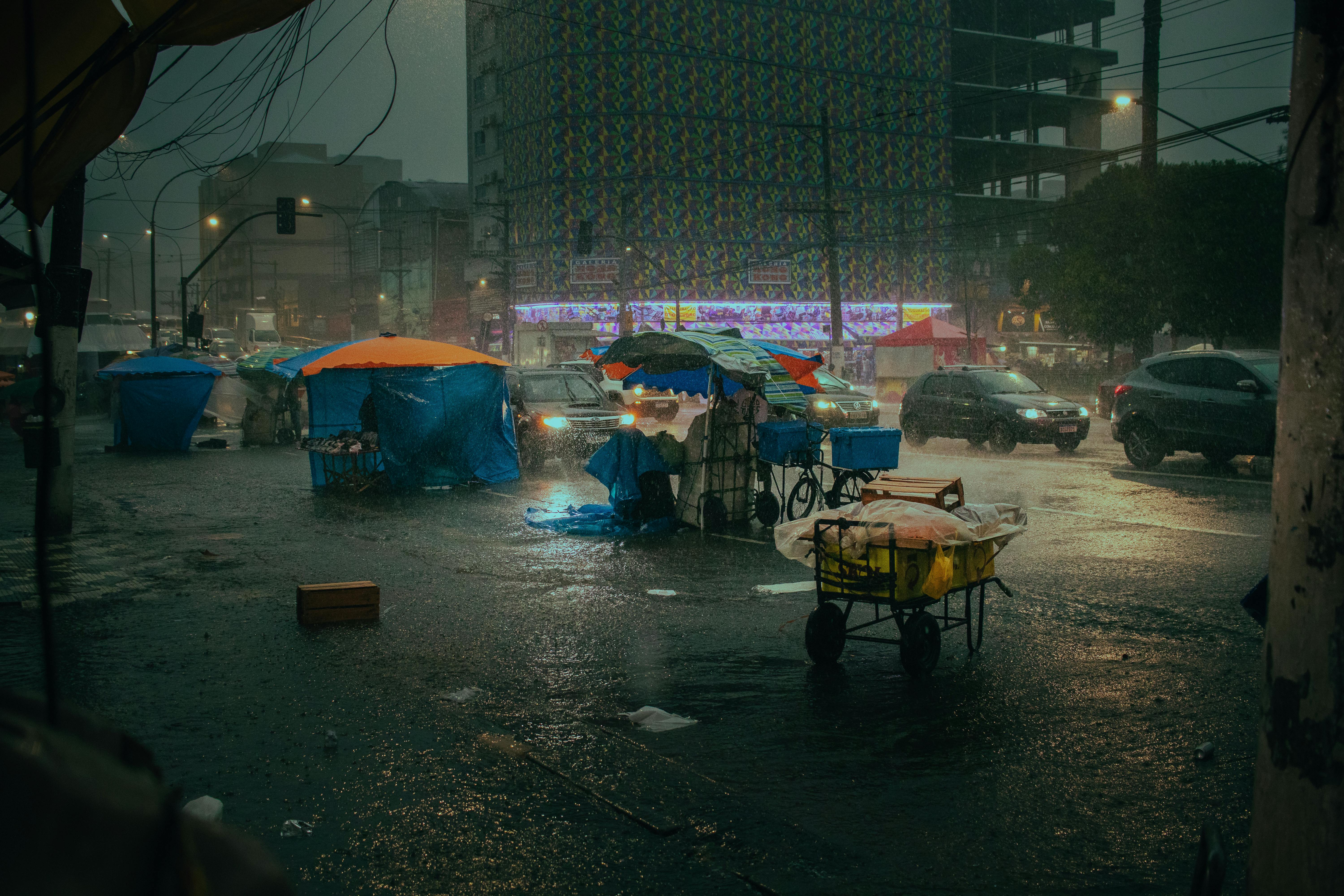 財經：颱風經濟發酵！樺加沙侷港菜價飆50元、酒店房價破4.4萬