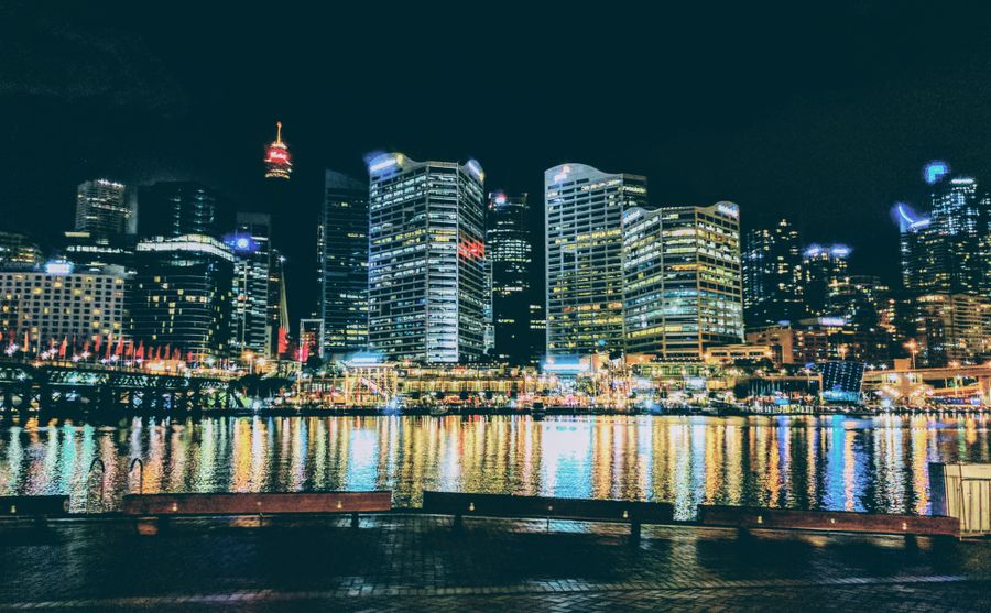 Harbour evening: Barangaroo to Darling Harbour