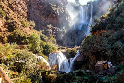 Безкоштовне стокове фото на тему «вода, водоспади, гори» стокове фото