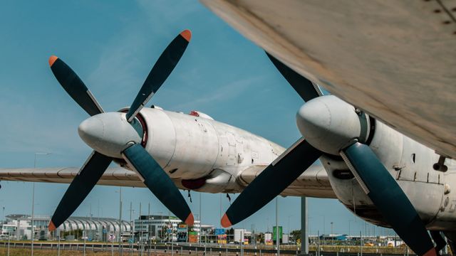 Detailed view of vintage airplane propellers showcasing aviation heritage in Budapest. — lounges at Budapest Airport