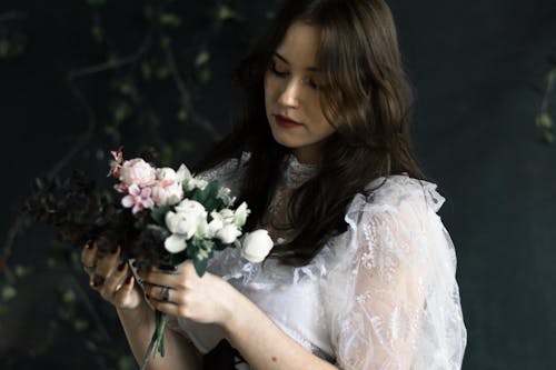 Foto profissional grátis de buquê, festa de casamento, flores