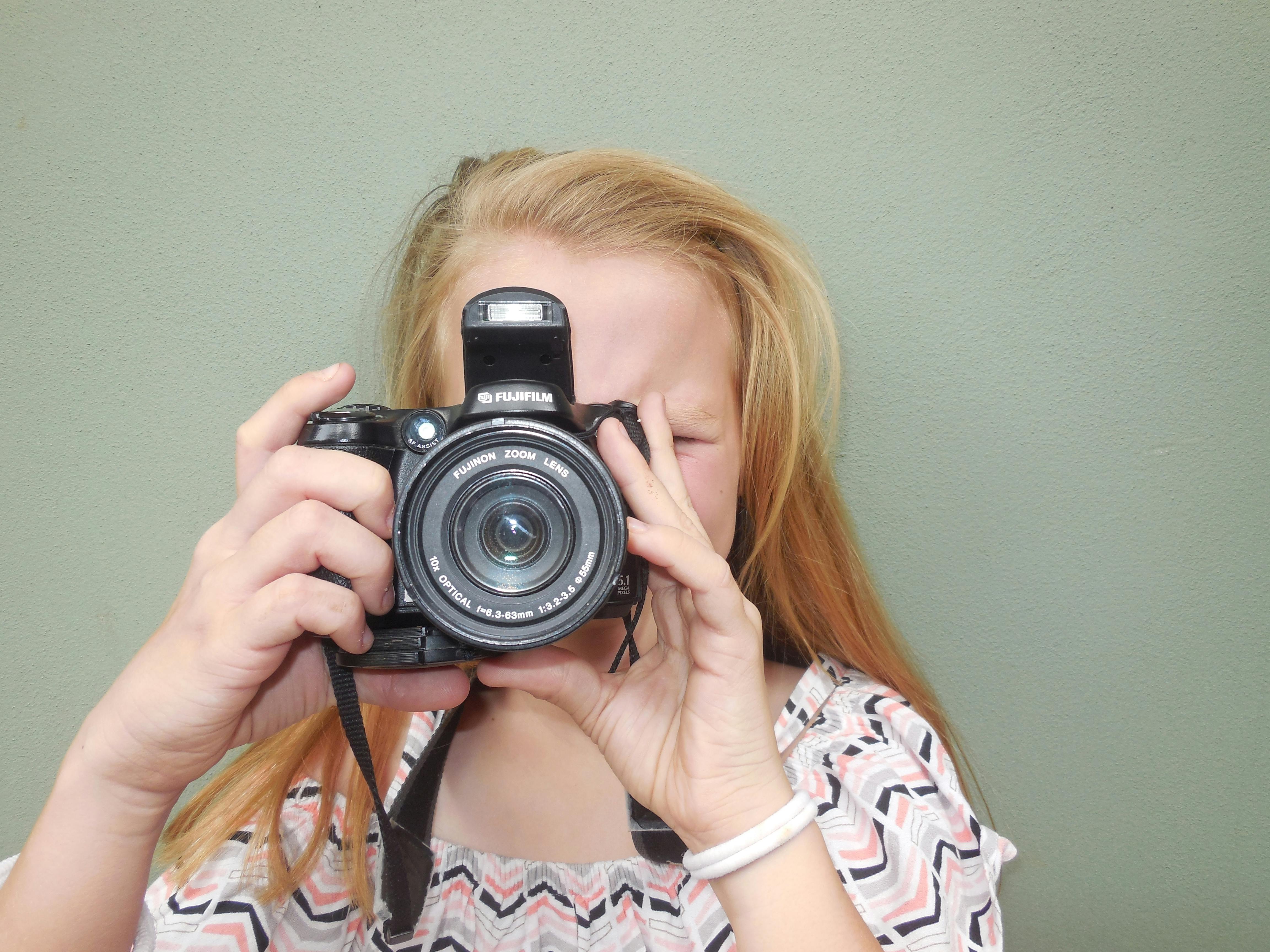 Free stock photo of basic, camera, girl